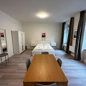https://hitrental-seefeld-kreuzstrasse-apartments.hotelsbaselswitzerland.com