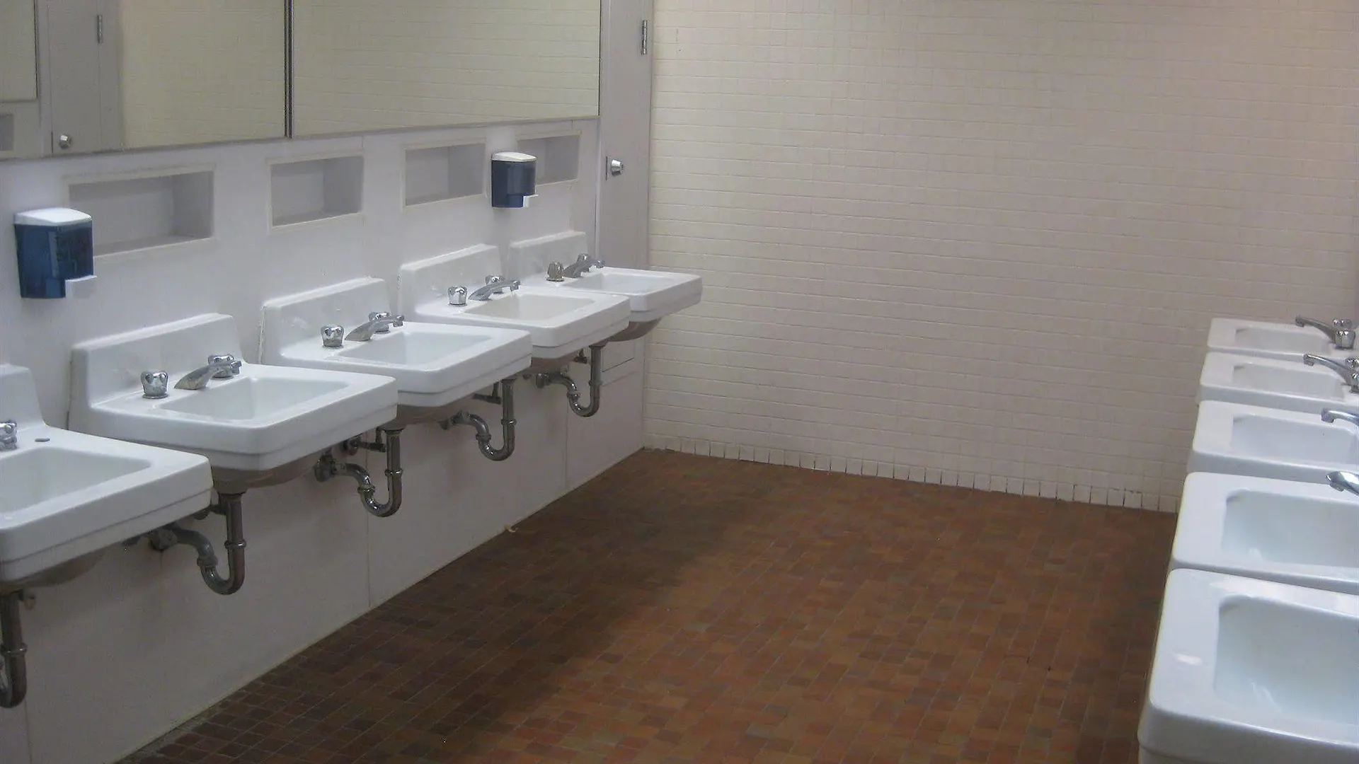 University Of Toronto - New College Residence - Wilson Hall Residence